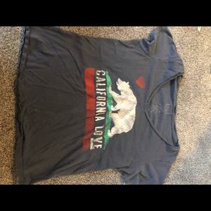 Gray California love tee